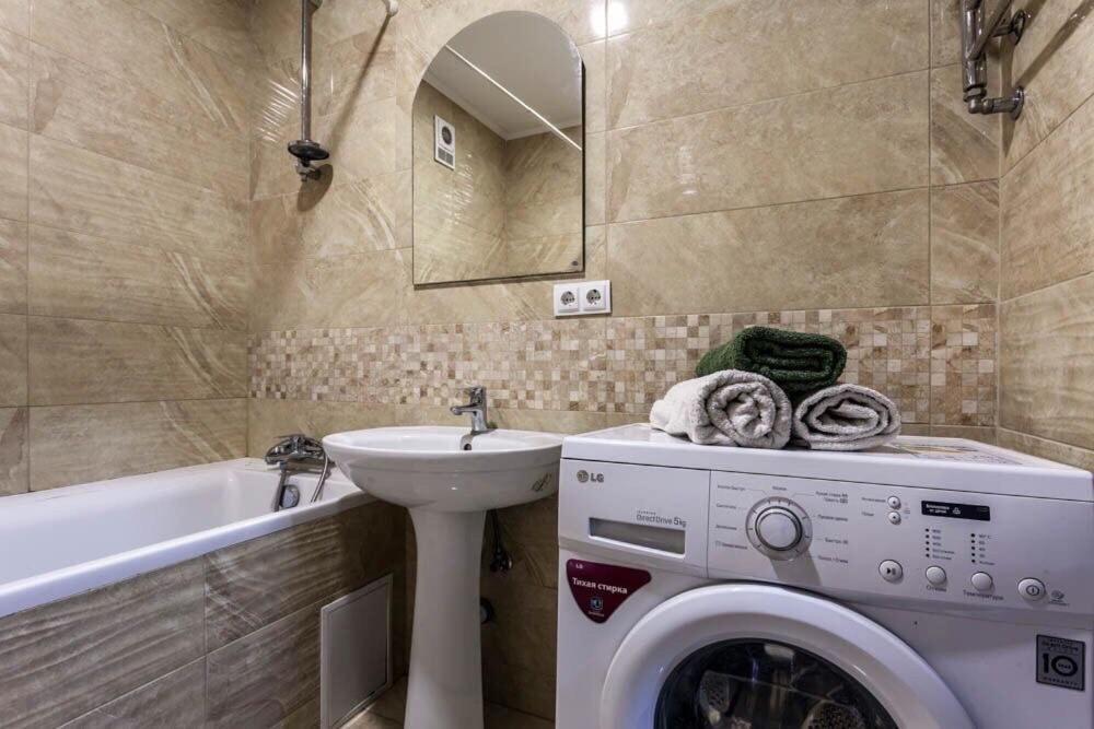 Viktoria Garden Apartment 利沃夫 外观 照片